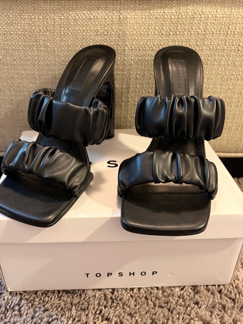 Topshop Black Rumí Ruched Double-Strap Heel Sandals, 40